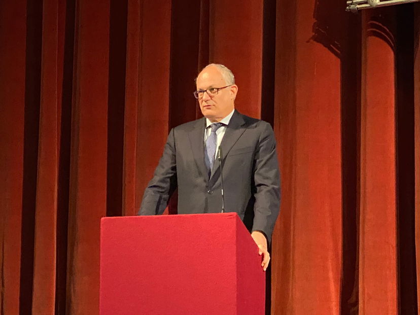 Gualtieri sullo stadio della Roma: “Siamo in dirittura d’arrivo, sarà rigenerato un quadrante della città” preview