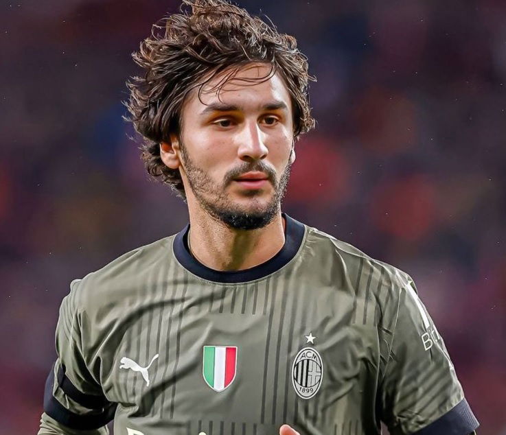 Adli saluta il Milan: “Sarò sempre rossonero. Seguite Allegri e la squadra, se lo meritano” preview