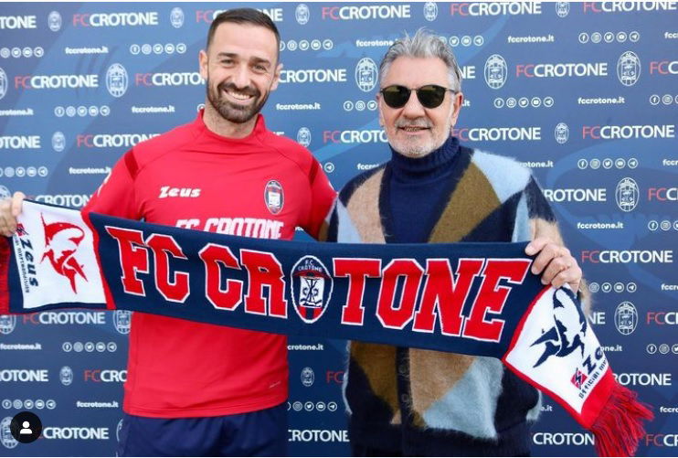 Ora è ufficiale: Gigliotti torna al Crotone preview