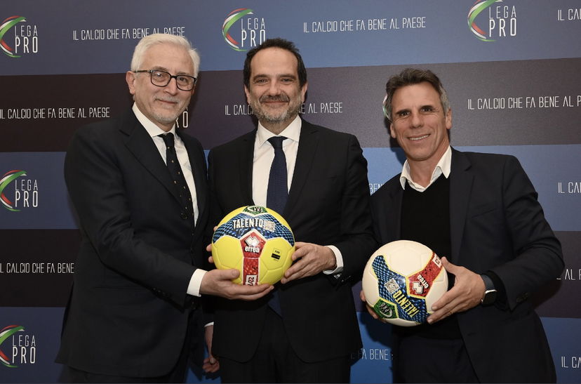 Zola: “La più attrezzata per vincere lo scudetto è l’Inter. E può puntare al Triplete” preview