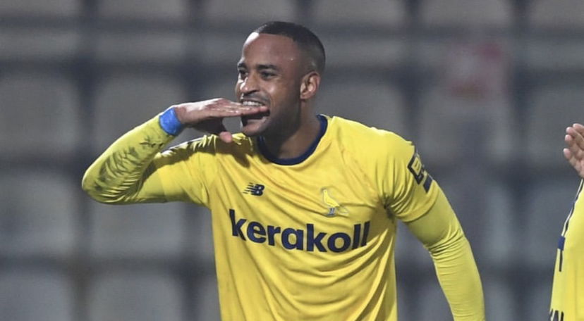 Serie B, bis del Modena al Cagliari (in dieci): 2-0, decidono le reti di Diaw e Bonfanti preview