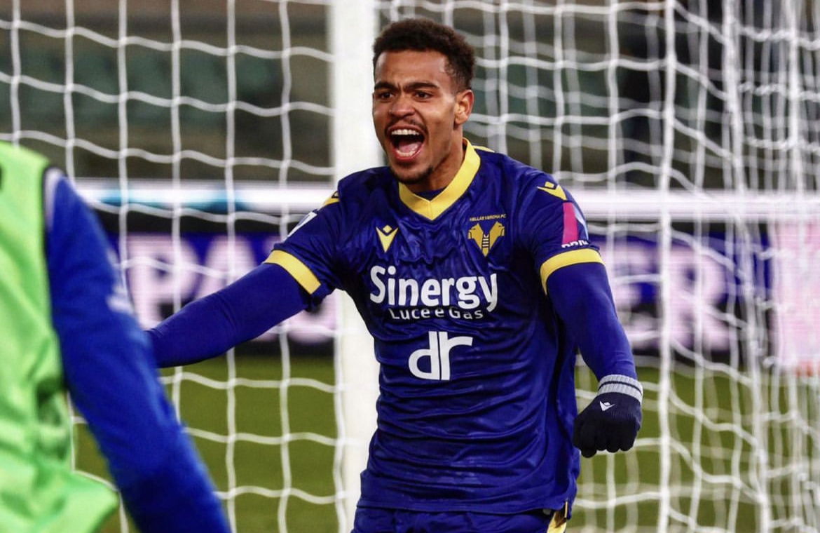 Ngonge risponde a Oudin, parità all’intervallo tra Verona e Lecce (1-1) article-post