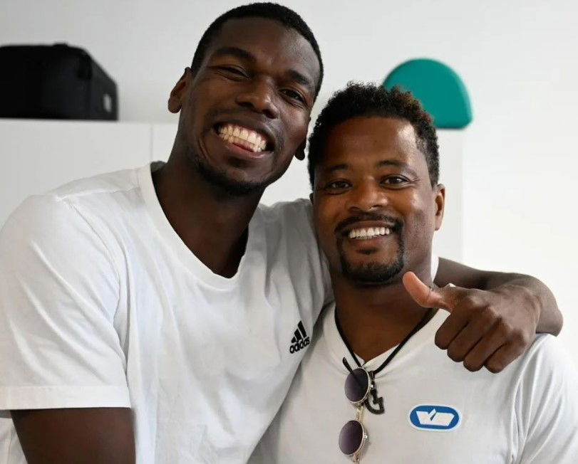 Evra dopo la multa per insulti omofobi: “Combattono la persona sbagliata” preview