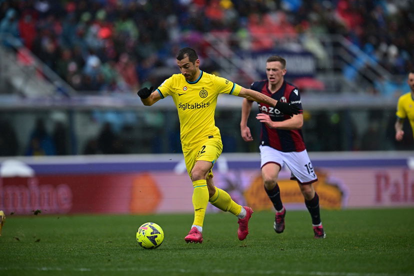 Più Bologna che Inter: gol annullato a Barrow, traversa di Soriano, 0-0 all’intervallo preview