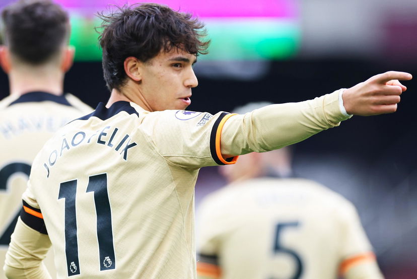 Barcellona, Joao Felix è arrivato in città preview