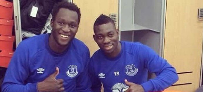 Lukaku ricorda Atsu: “È stato fantastico starti vicino, ti vorrò sempre bene” article-post