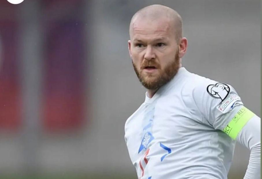 LA GEYSER SOUND E LA TRIPLETTA AL LIECHTENSTEIN: ARON GUNNARSSON, IL CONDOTTIERO DELL’ISLANDA article-post
