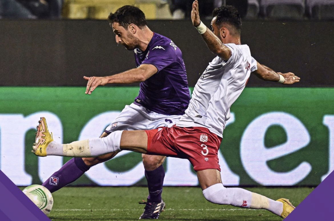 La Fiorentina domina, ma spreca tanto: parità all’intervallo contro il Sivasspor (0-0) article-post