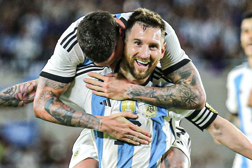 Messi esulta per Dembelé: “Grande Ous. Te lo meriti, sono felice per te” preview