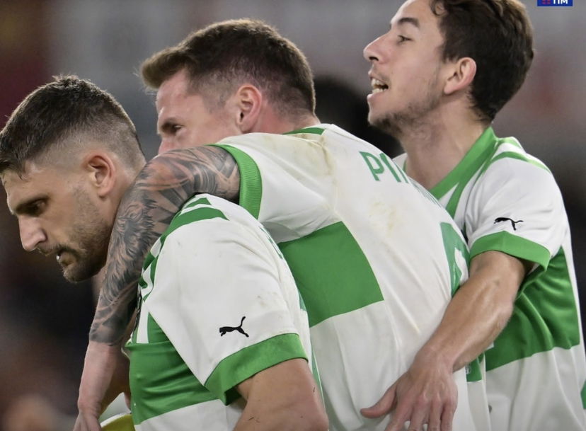 Doppietta di Laurienté-Berardi-Pinamonti: poker del Sassuolo a una Roma nervosa (4-3) preview