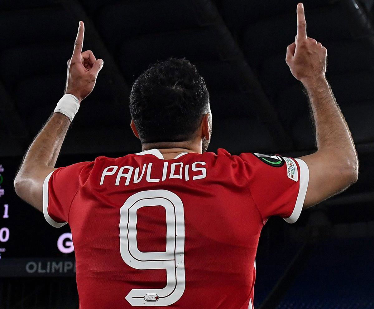Pavlidis: “Mourinho è davvero speciale. Fuori dal campo è una persona diversa” article-post