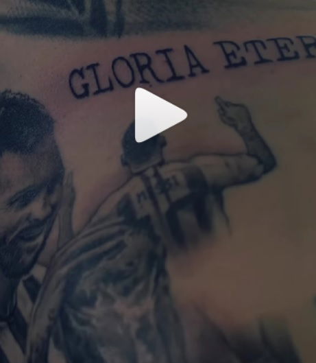 L’omaggio di Otamendi a Messi: il difensore si tatua Leo come simbolo della vittoria del Mondiale. Il video preview