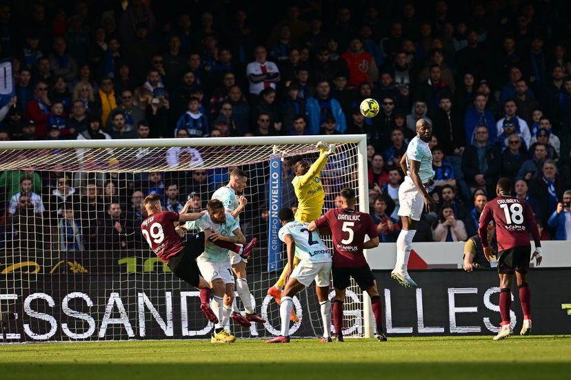 Incredibile Inter: spreca l’impossibile, poi la Salernitana acciuffa il pari al 90’ con Candreva preview