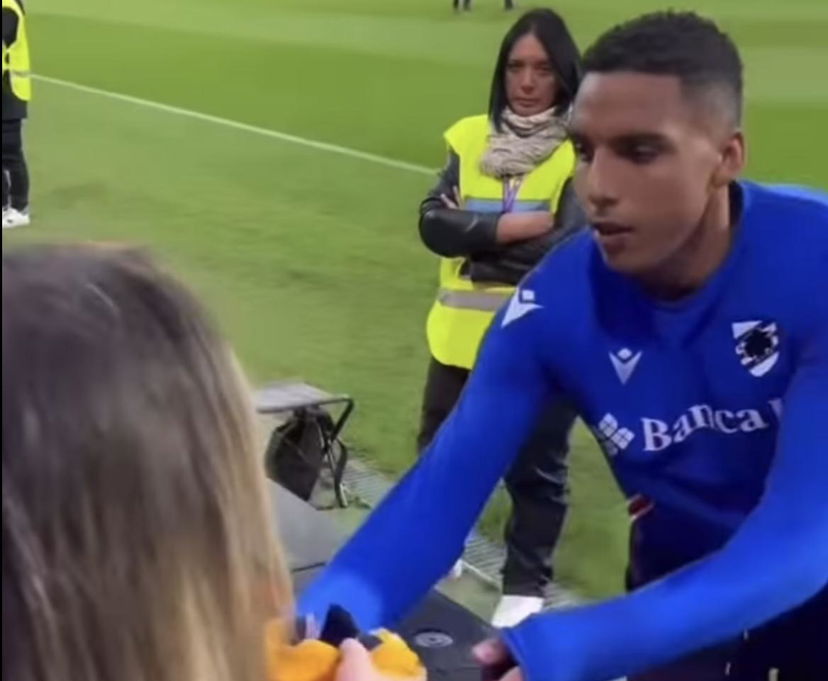 Sabiri spiega: “La maglia regalata l’avevo promessa a un bambino con la bandiera del Marocco” preview