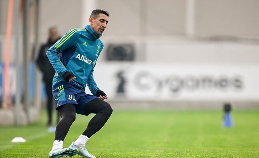 La moglie di Di Maria ancora contro i tifosi: “Attenti a come trattate le persone” preview