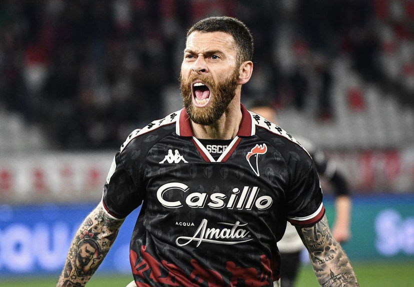 Antenucci saluta Bari: “Pensavo di chiudere qui, ma la vita ci sorprende. Ho bisogno di sentirmi al centro del progetto” preview