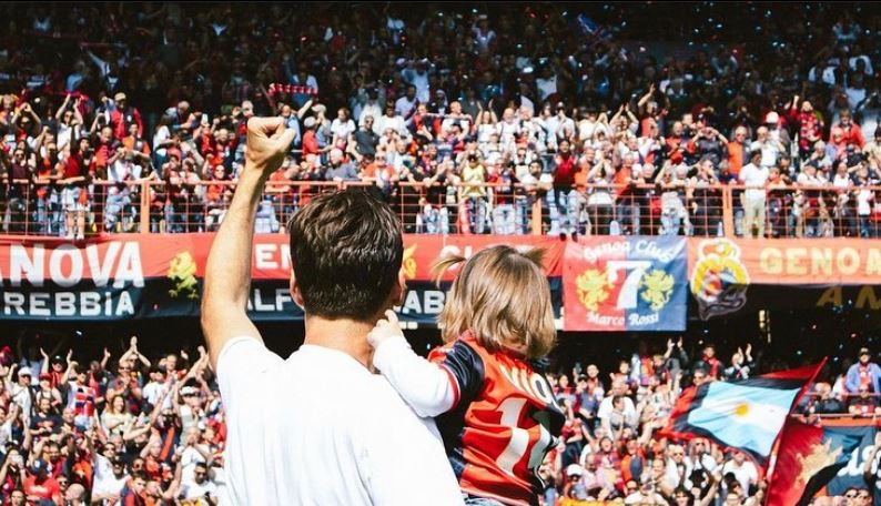 Vogliacco scalpita per il derby: “Faremo di tutto per rendere felici i tifosi rossoblu” preview