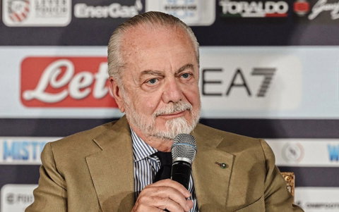 De Laurentiis: “Secondo me non dovremmo comprare nessuno, dovrebbero andare via in molti” preview