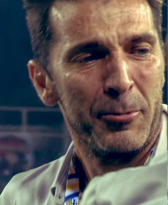 Parma eliminato, le lacrime di Buffon a fine gara preview