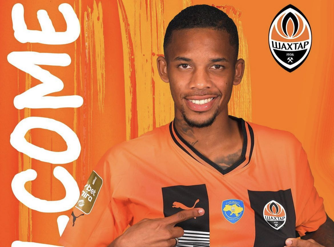 Ufficiale: Shakhtar, ecco Pedrinho. Contratto fino al 2028 article-post