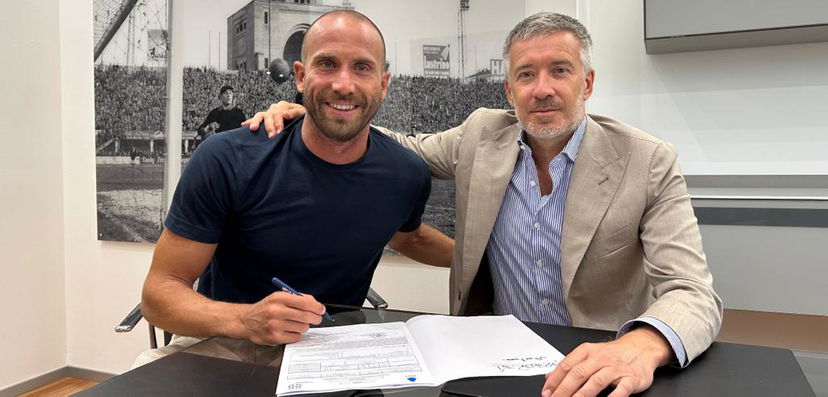 Ufficiale: De Silvestri rinnova con il Bologna preview