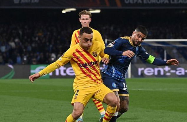 Dest: “Voglio rimanere al Barcellona, le mie capacità possono essere utili alla squadra” article-post