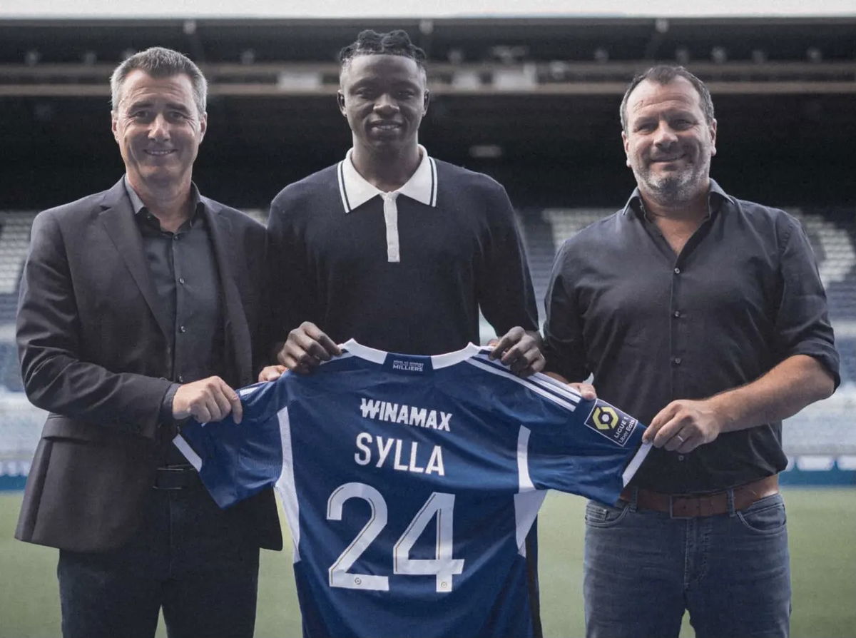 Ufficiale: Sylla è un nuovo giocatore dello Strasburgo article-post