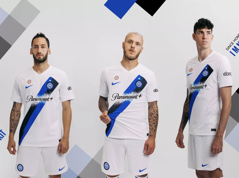 Inter, contro il PSG verrà presentata la seconda maglia per la stagione 2023/24 preview