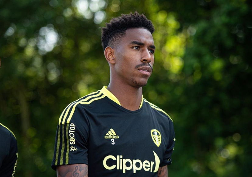 Junior Firpo potrebbe lasciare il Leeds: il calciatore interessa in Spagna preview
