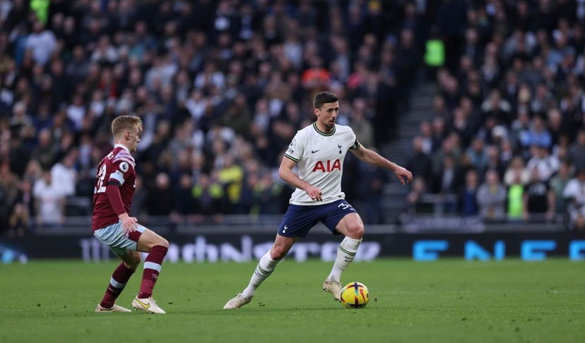 Il Tottenham vuole Lenglet, ma il Barcellona non ha fretta di venderlo preview