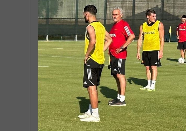 Roma, buona la prima: secco 4-0 al Boreale, bene Aouar preview