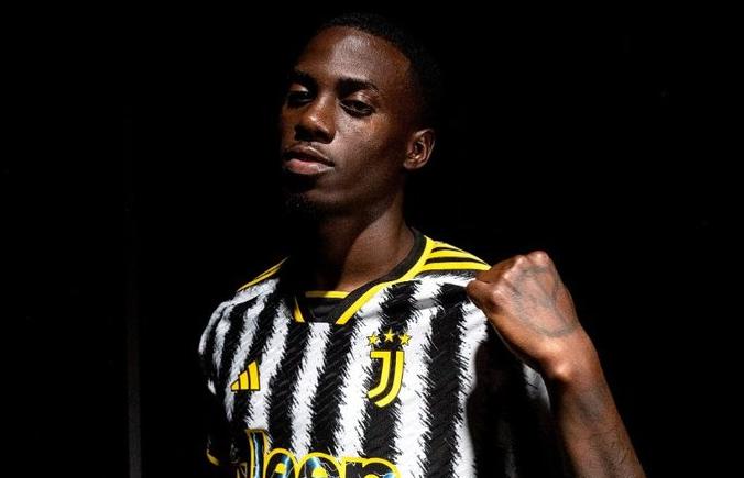 Weah: “Impressionato da Chiesa e Miretti. Mi piacerebbe esordire con un assist” preview