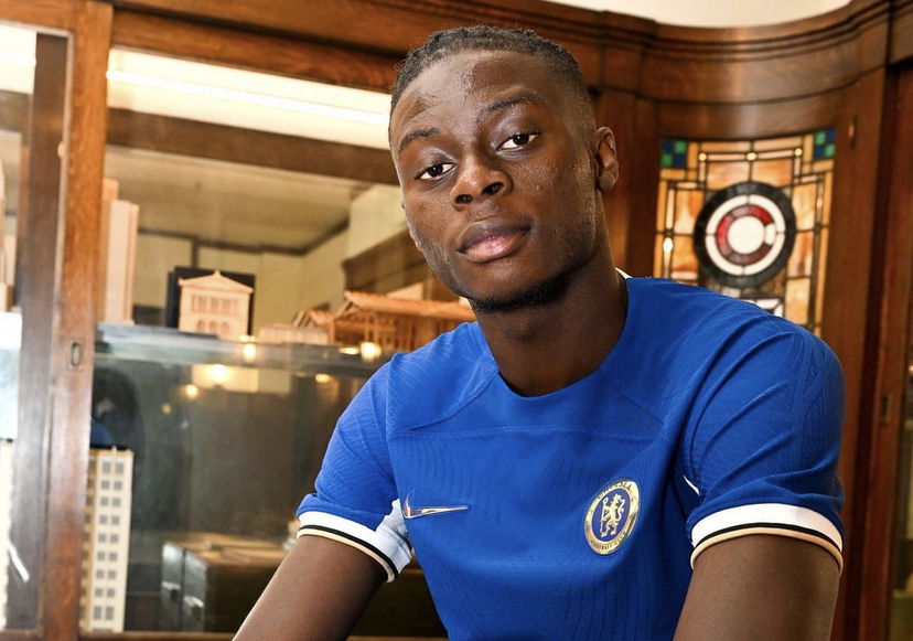 LESLEY UGOCHUKWU, MUSCOLI PER LA MEDIANA DEI BLUES preview