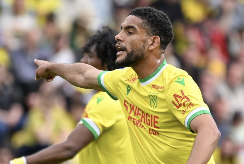 Esclusiva: Cagliari, offerta per il difensore Castelletto preview