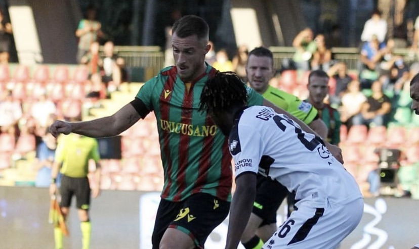 Alfredo Donnarumma al Catanzaro in prestito secco. Gli accordi (confermati) sono di stamattina preview