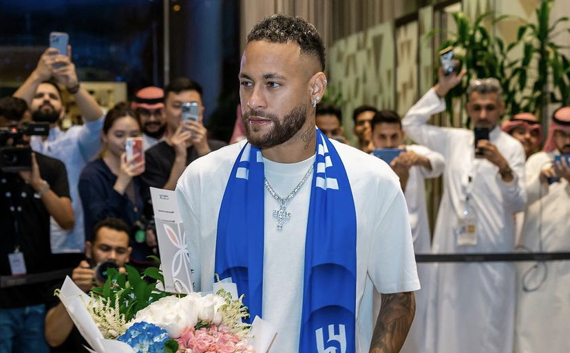 Infortunio Neymar, l’Al-Hilal vuole sospendere il contratto del brasiliano: arriverà un terzino straniero preview