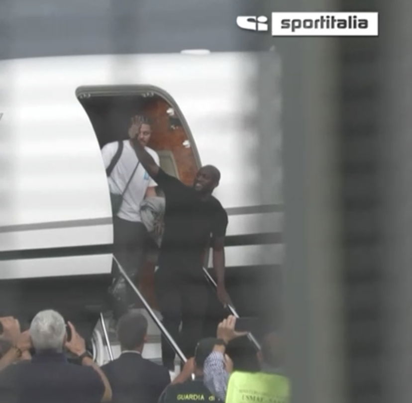 Lukaku, il boato giallorosso e la mano sul cuore. Il video preview