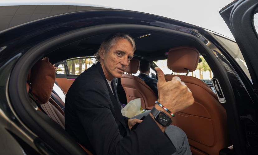 Mancini: “A metà agosto i primi contatti con l’Arabia. Orgoglioso di essere qui” preview