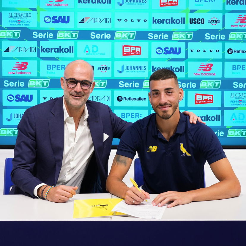 Ora è ufficiale: Riccio è un nuovo calciatore del Modena preview