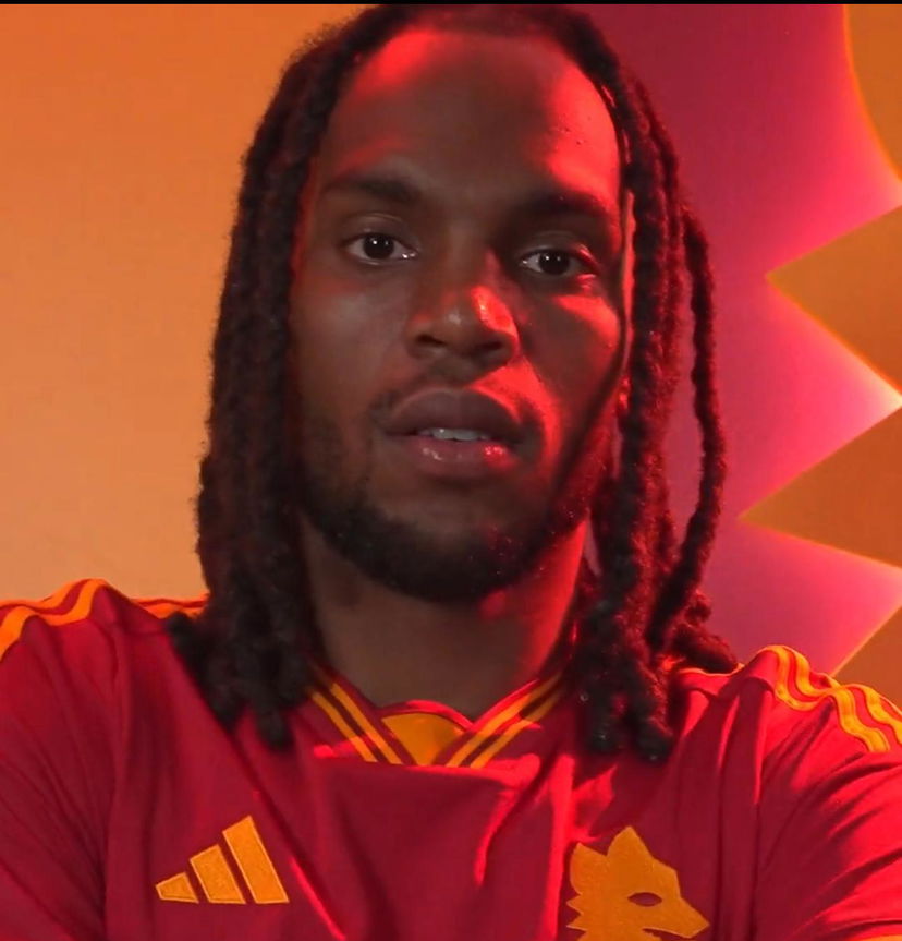 Ufficiale: Renato Sanches è un nuovo calciatore della Roma preview