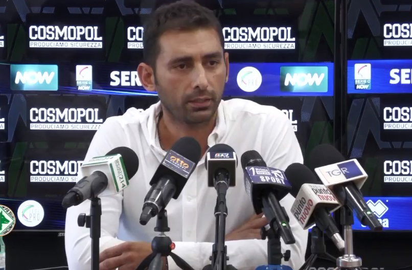 Pazienza si presenta ad Avellino: “Spero di essere l’uomo del destino. Voglio una squadra umile e determinata” preview