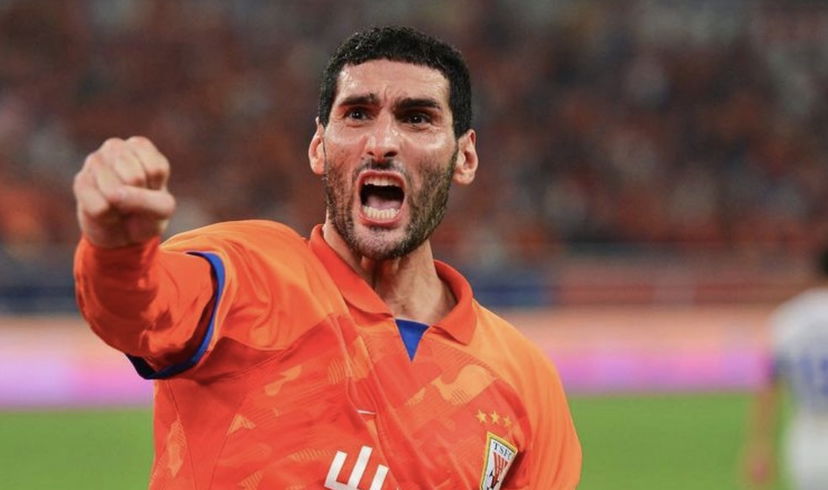 Ufficiale: Fellaini si ritira dal calcio preview