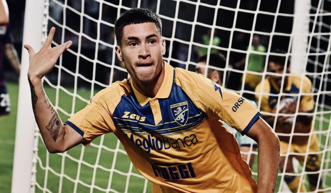 Soulé: “Futuro? Penso solo al Frosinone. Qui i tifosi si fanno sentire ovunque, mi ricordano molto gli stadi argentini” article-post