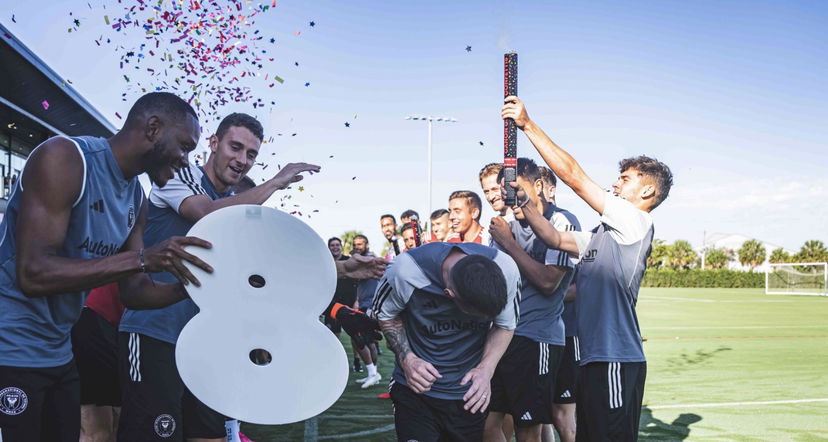 Messi torna in America col Pallone d’Oro. L’accoglienza dell’Inter Miami preview