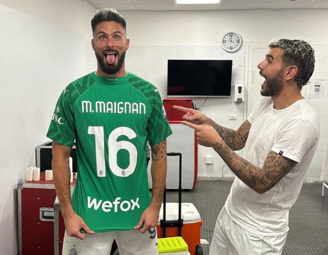 Giroud esulta sui social: “Per te Magic Mike. L’ha parata Giroud” preview