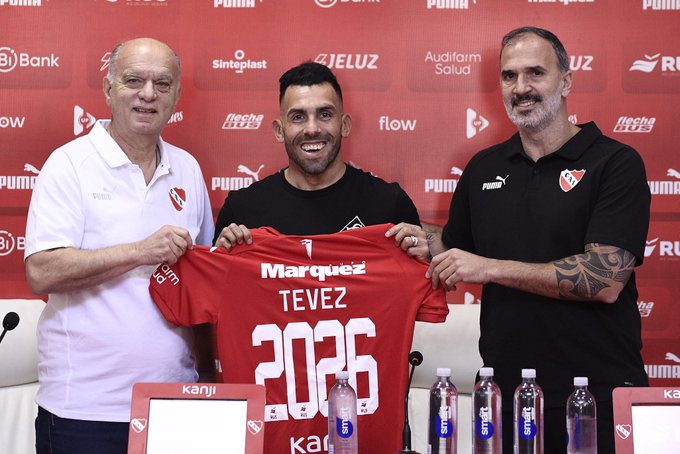 Ufficiale: Independiente, Carlos Tevez prolunga fino al 2026 article-post