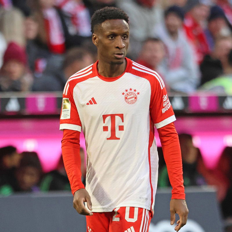 Bayern, tegola Sarr. Rottura del crociato per l’esterno article-post