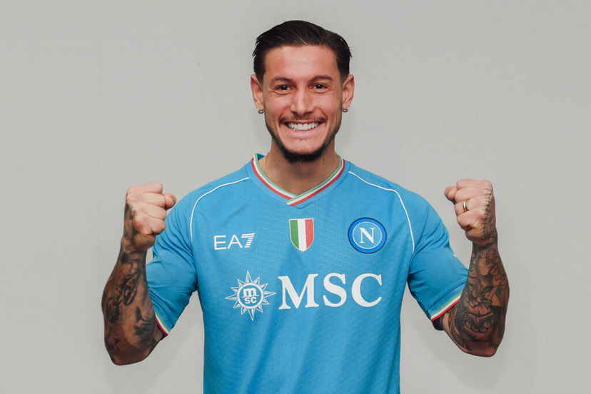 Mazzocchi: “Giocare nel Napoli da napoletano è una responsabilità. Conte? Mi piace il suo modo di parlare” preview