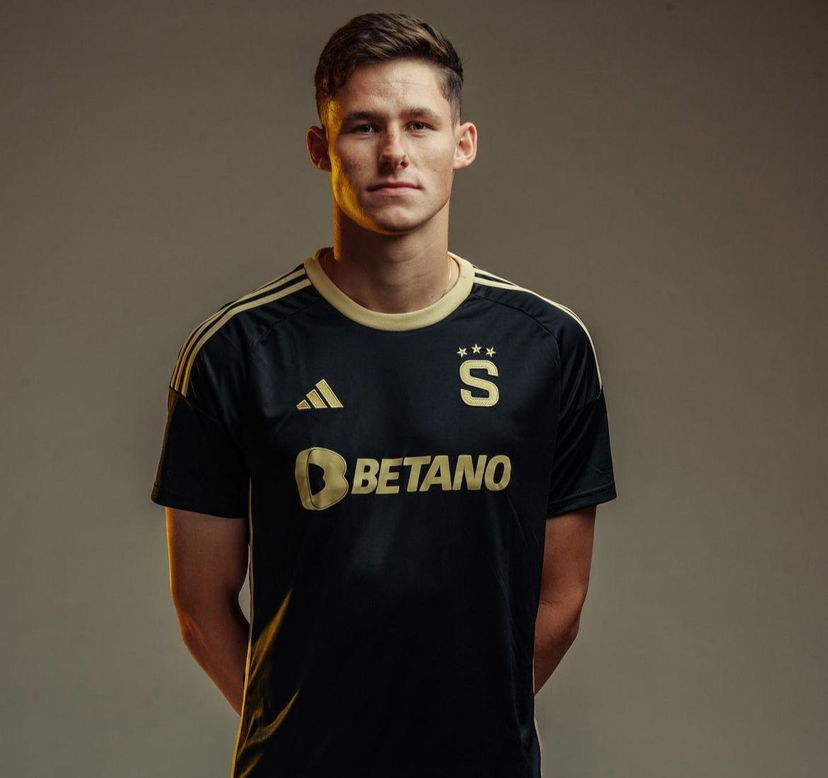 Vitik è arrivato a Bologna: è l’erede di Beukema preview