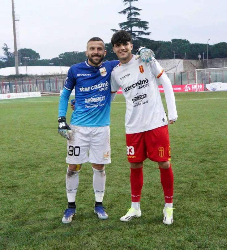 Messina, in campo due Fumagalli. Papà Ermanno e Jacopo: “Giocare con mio figlio, un sogno che diventa realtà” article-post